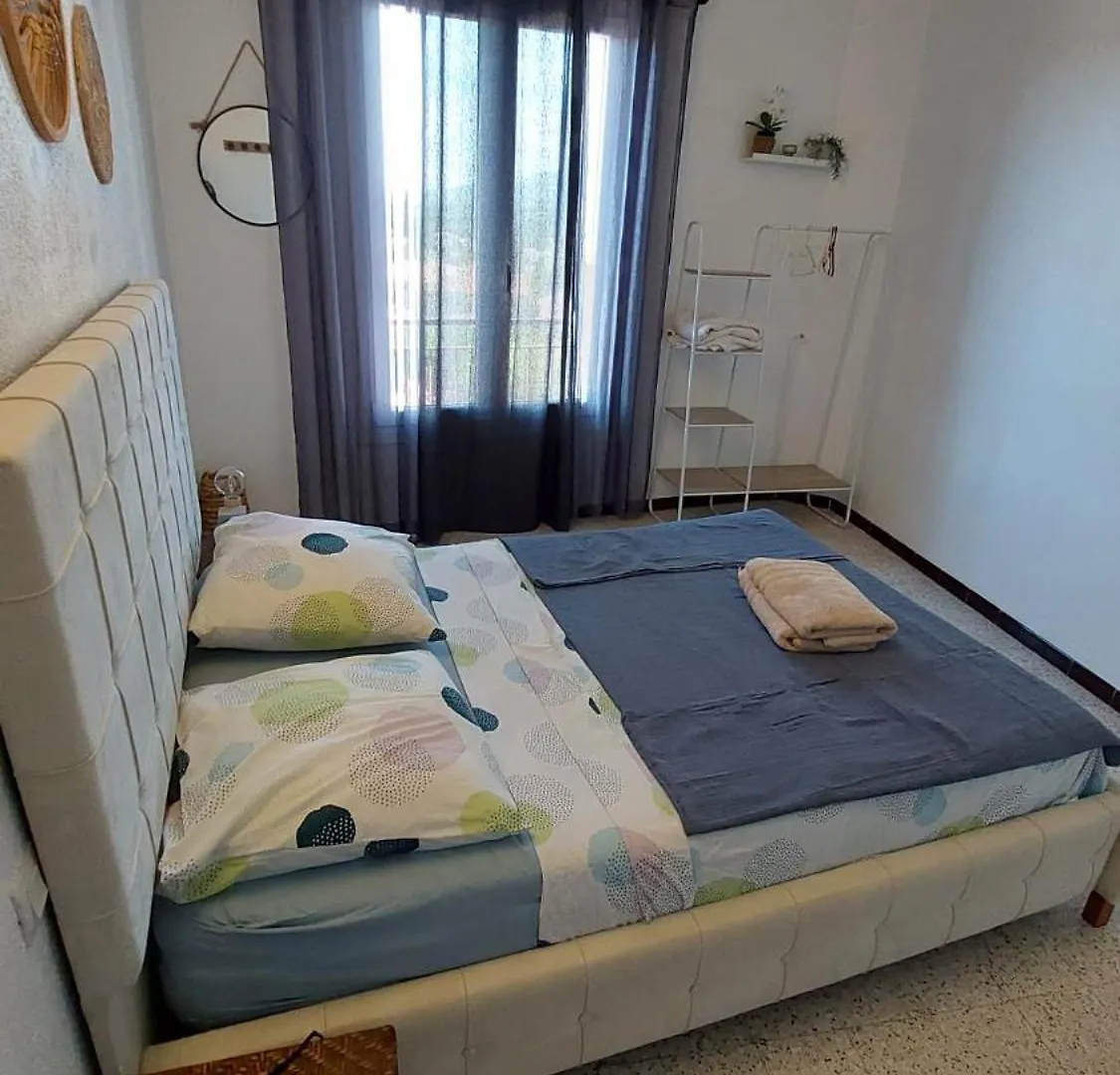 Ogooue Appartement Entier Lumineux 94M2 Maxi 6 Couchage 3 Chambres Carpentras 0*,  Γαλλία